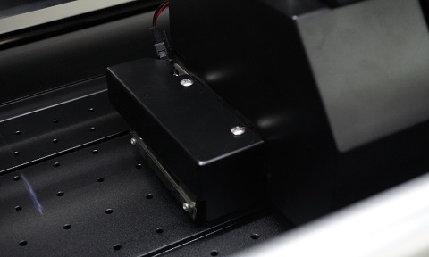 <strong>The anti-collision system</strong> avoids collisions in real time to protect printheads and reduce equipment damage.